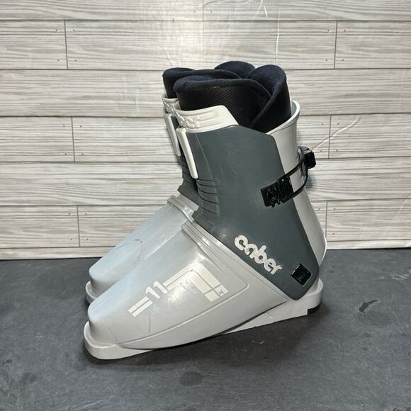 Caber Ski Boots Grey Euro Size 8 US 9MM-10LN - Picture 1 of 9